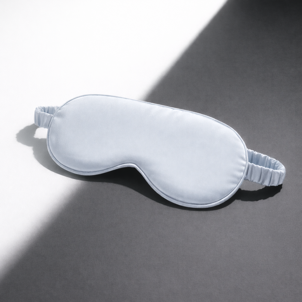 Masque de sommeil effet soie | Idéal pour sieste et voyage | EggPower